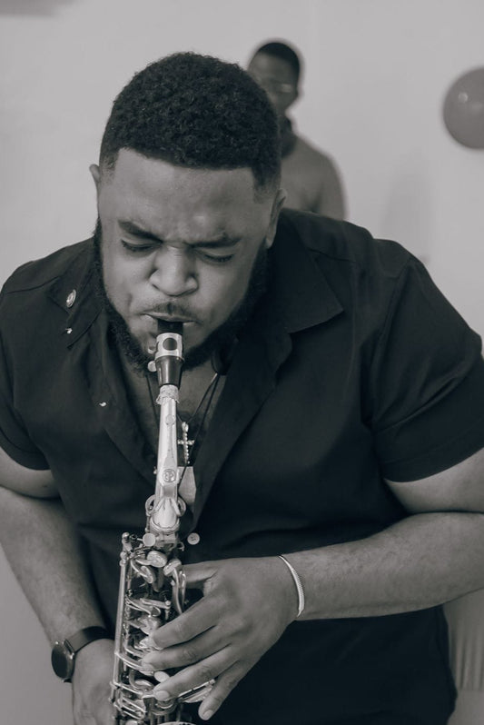 Basic Saxophone Serenade by Leon Smith